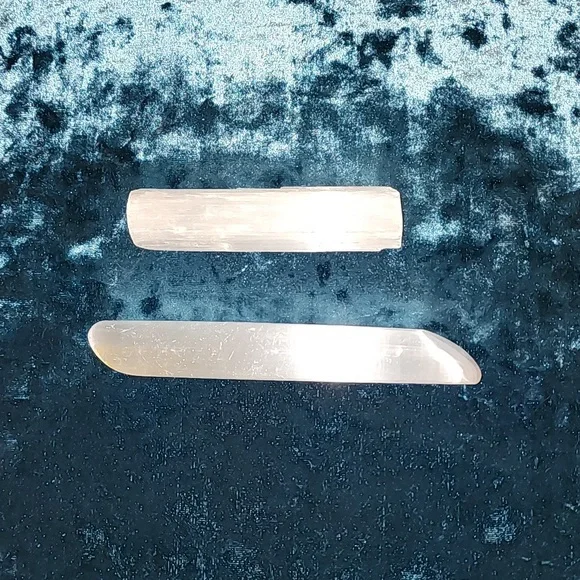 Selenite Rods - Picture 1 of 4